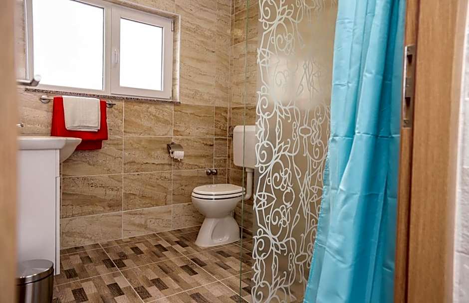 Hotel ZRINSKI