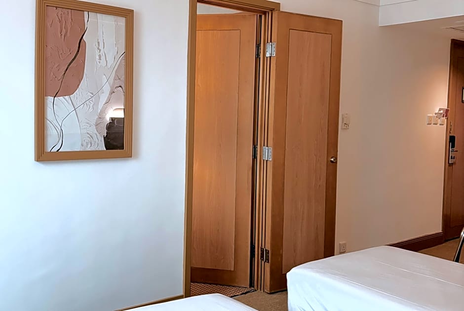 Ramada by Wyndham Hong Kong Grand View