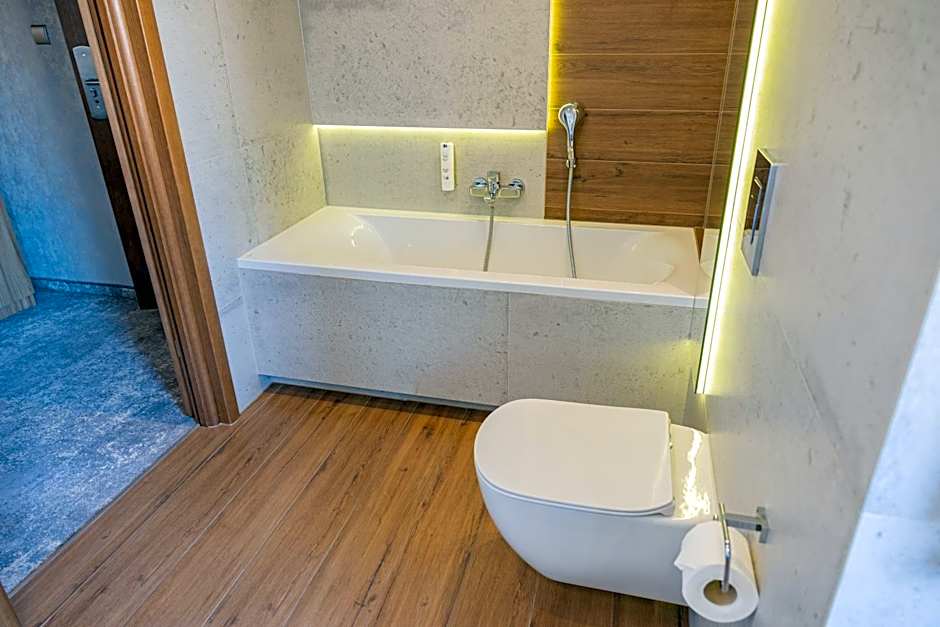 Tulip Hotels - Wroclaw Patio