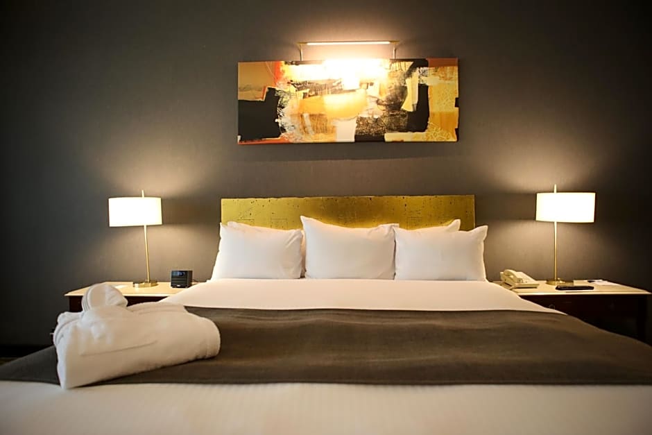 Radisson Montevideo Victoria Plaza Hotel