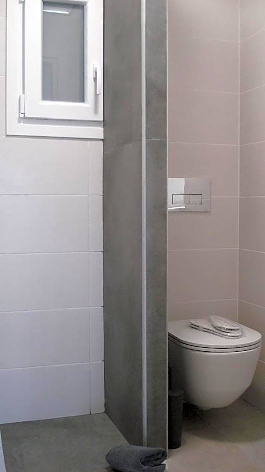 Heliopetra Sea View Studios