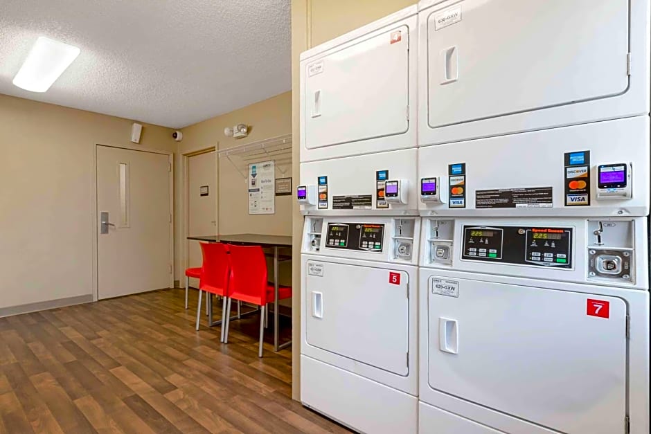 Extended Stay America Suites - Tulsa - Midtown