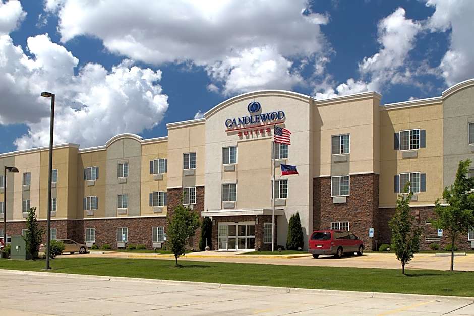 Candlewood Suites Champaign Urbana Univ Area Hotel By IHG