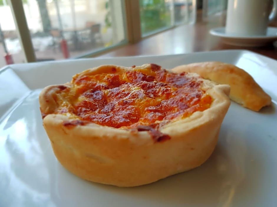 Radisson Fort George Hotel And Marina