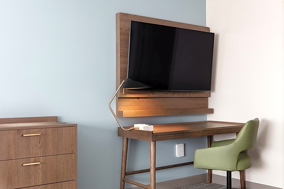 Staybridge Suites - Iowa City - Coralville, an IHG Hotel
