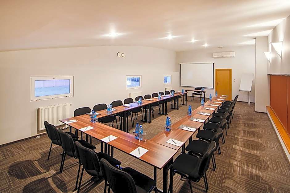 Falenty Biznes i Wypoczynek