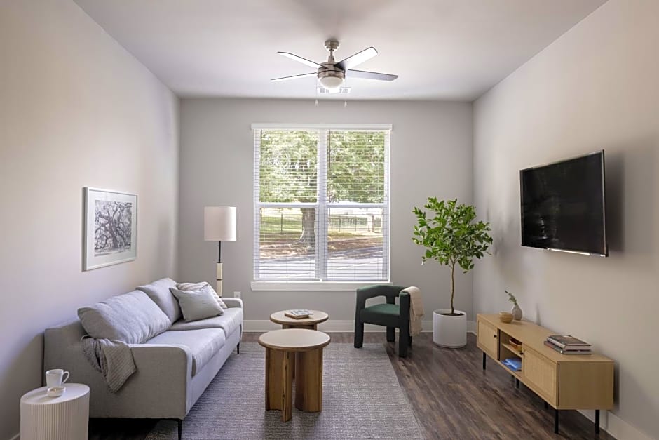 Mint House Greenville - West End