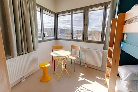 Bed in 8-Bed Mixed Dormitory Room