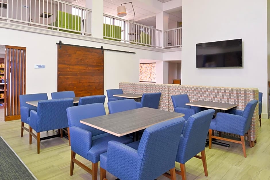 Holiday Inn Express Palm Desert By IHG