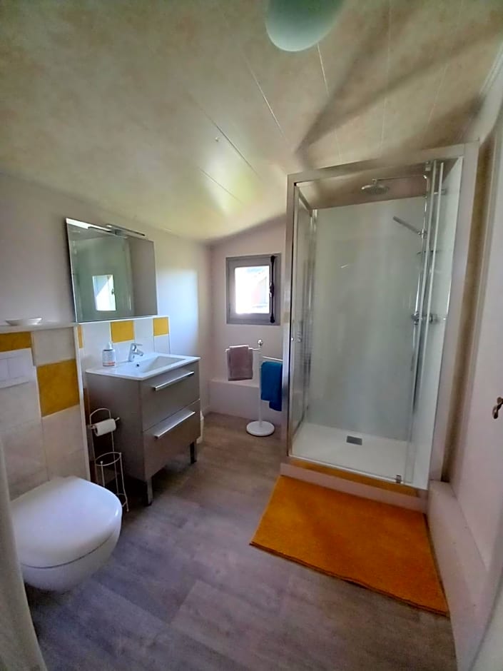 Aux trois petites notes