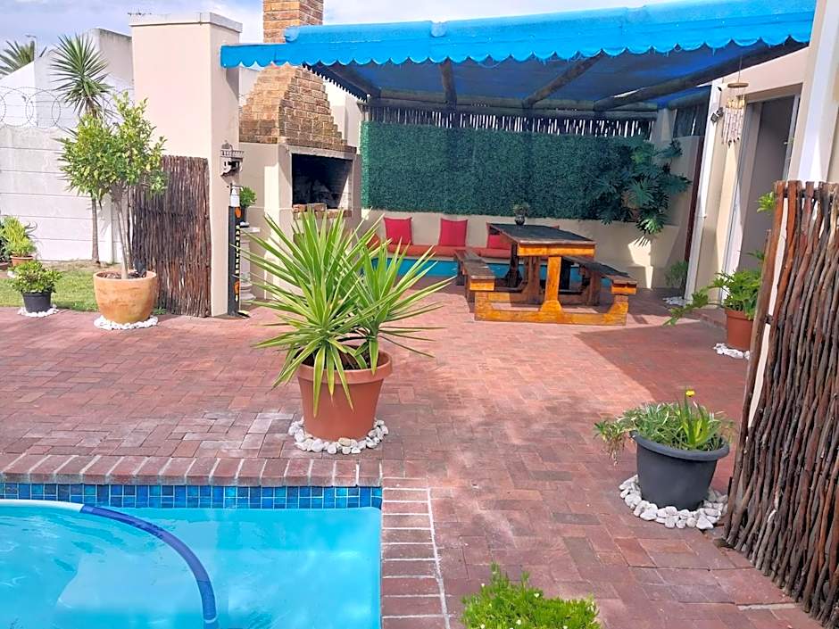 Serenity Shores Backpackers