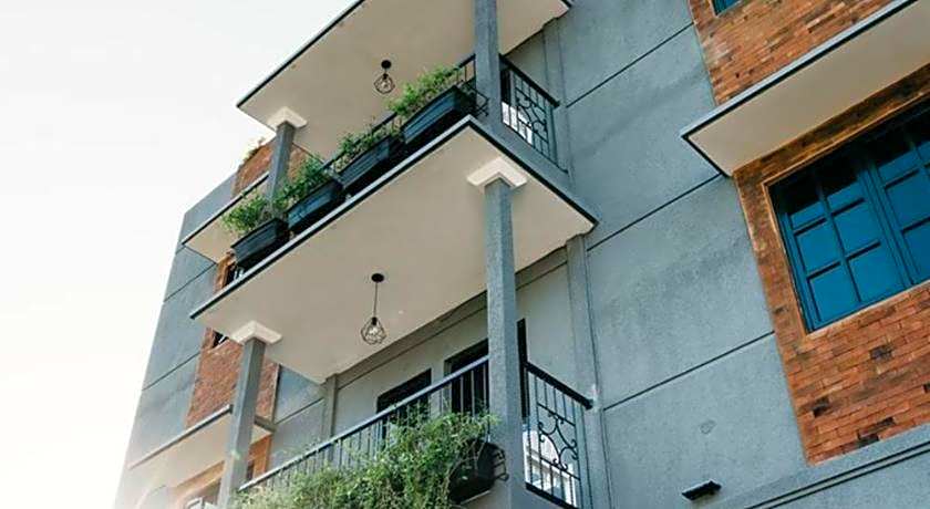 Tuju Abuserin Syariah