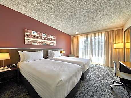 Superior Twin Room with Balcony