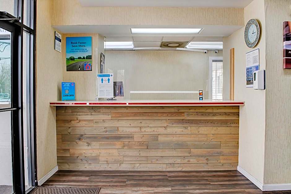 Motel 6 Atlanta, Ga - Midtown