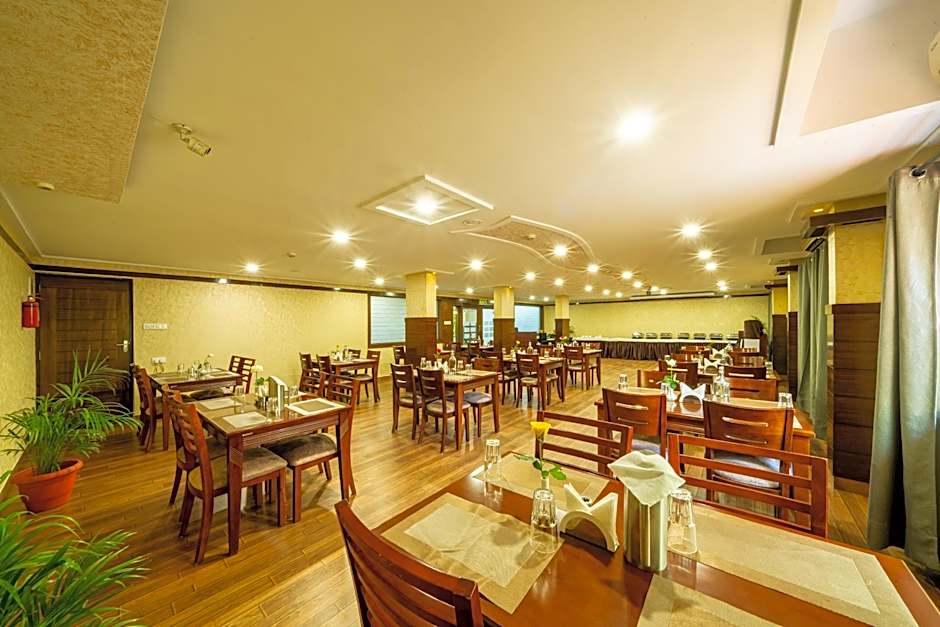 Lords Midtown Suites – Bangalore, MN