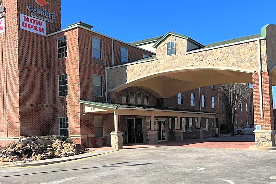 Photo 1 of 13 of Comfort Inn & Suites