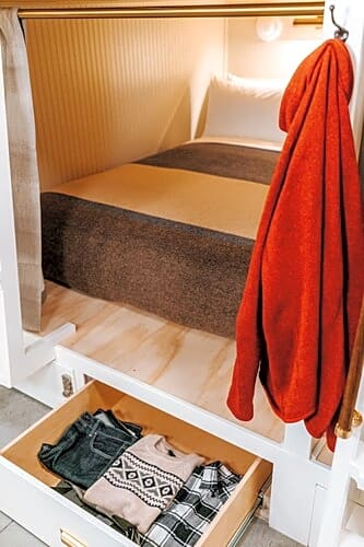 Photo 1 of 1 of 1 Bunkbed