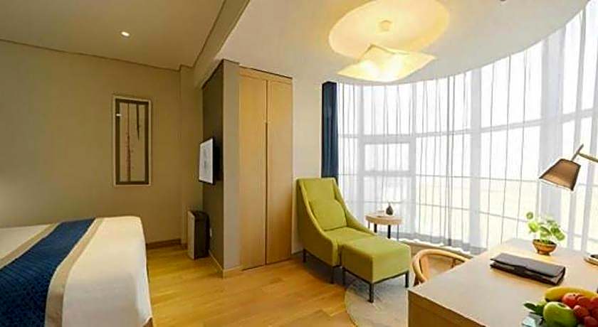 Yitel Shenyang Sanhao Street Shengjing Hospital