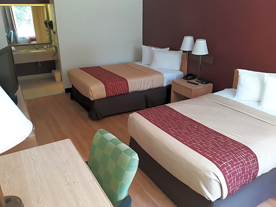 OYO Hotel Phenix City