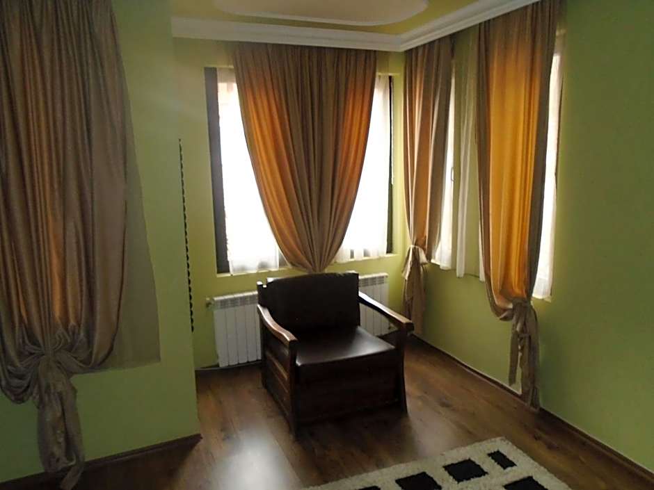 BULGARI melnik