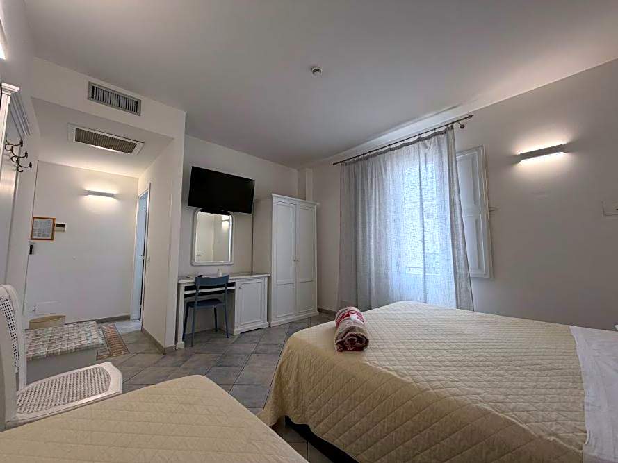 Hotel Riviera