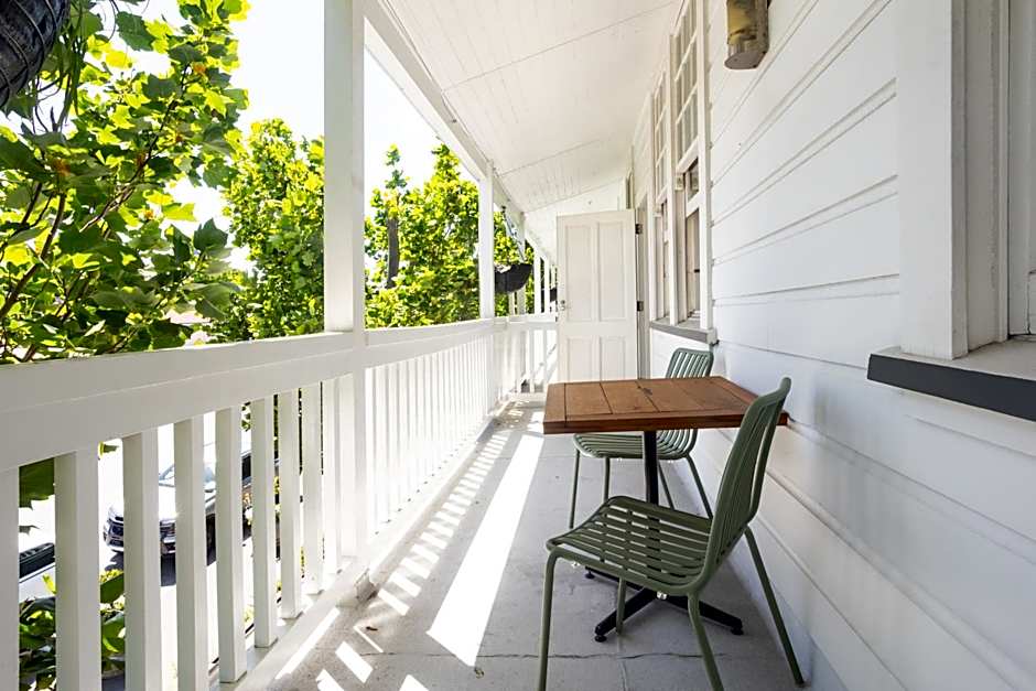 The White Swan Hotel