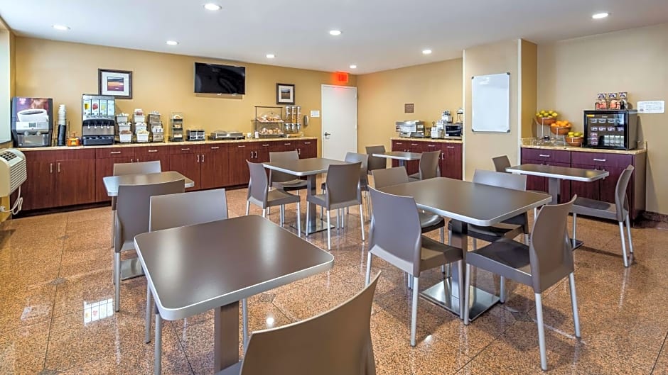 Best Western Plus Arena Hotel – New York, NY