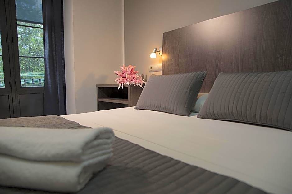 Ciudad Condal Hostal - Paseo de Gracia