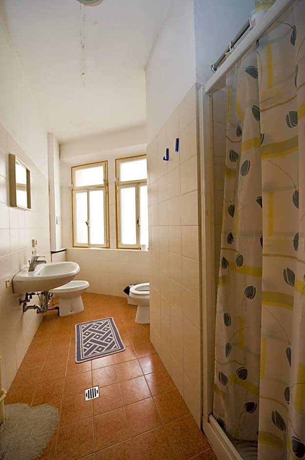 Ostello Domus Civica