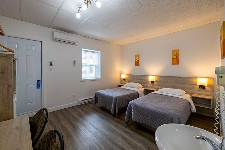 Motel Et Condo Chez Charley