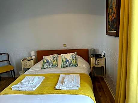 Double Room with Private Bathroom