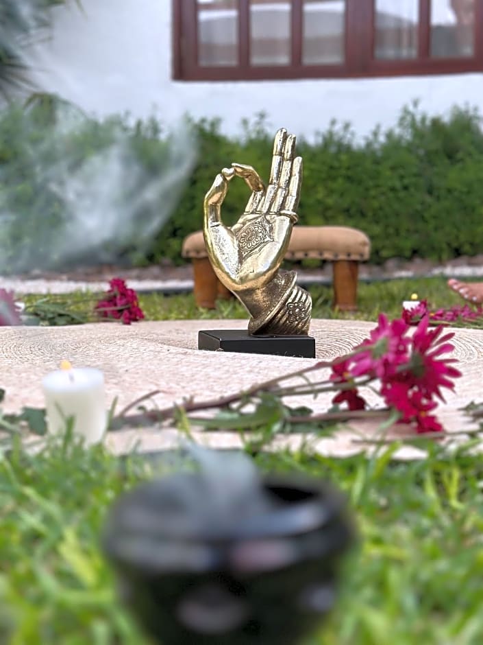 Hotel Dos Patios, Holistico Boutique & SPA