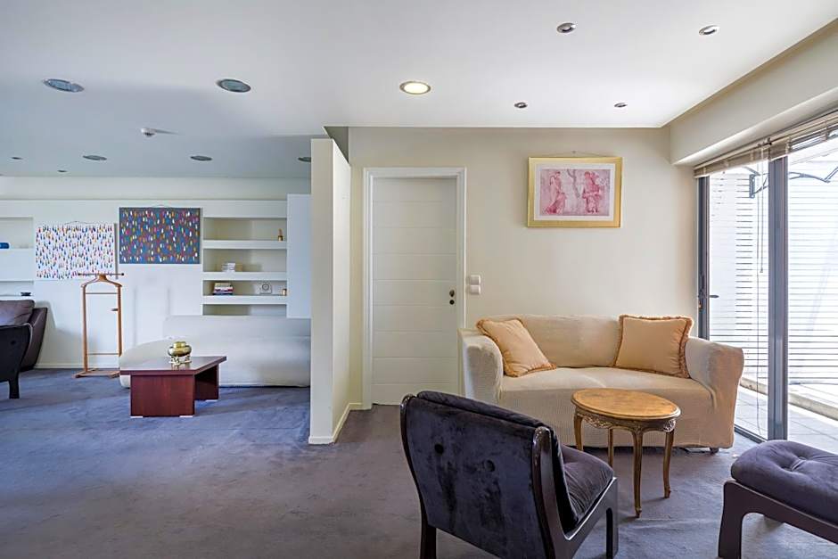 Arditou Akropolis Apartments-Suites