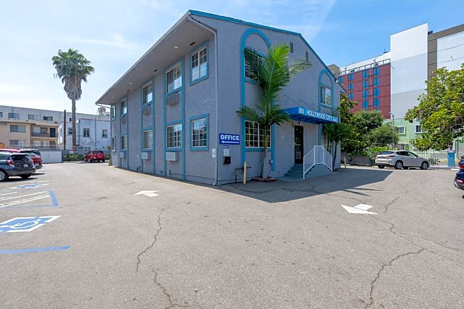 Hollywood City Inn