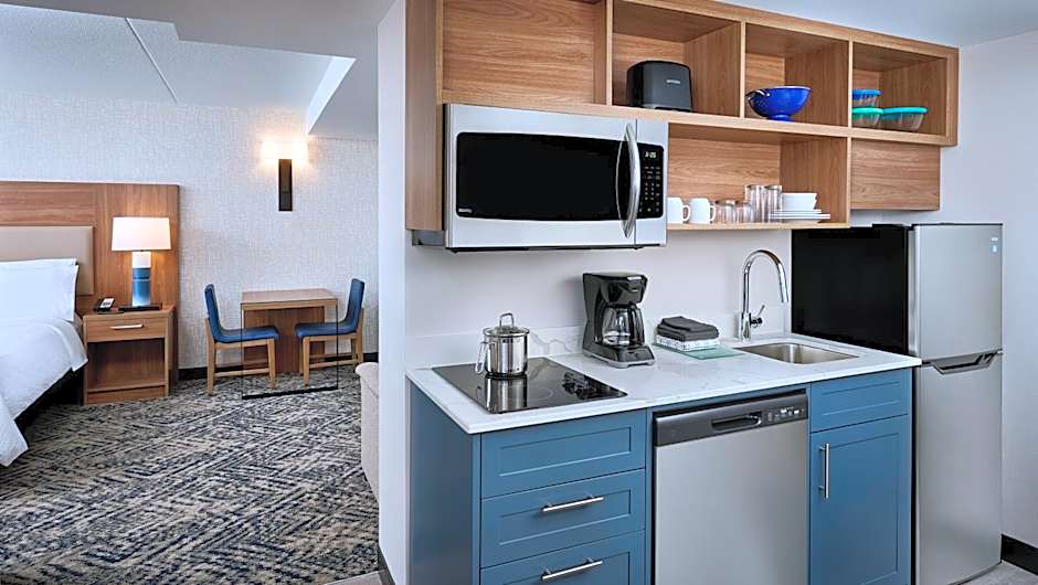 Candlewood Suites Burlington Conference Centre By IHG