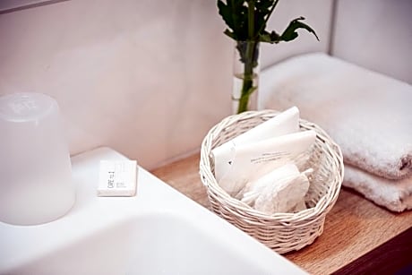 Quadruple Room with Bathroom