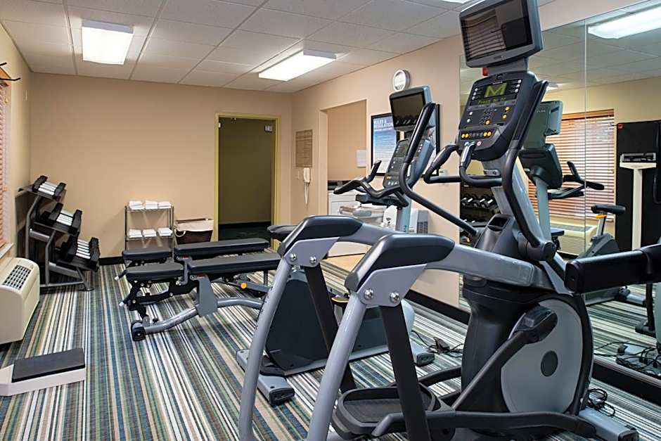 Candlewood Suites Olathe By IHG