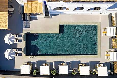 The Noverian Bios Santorini Boutique Hotel