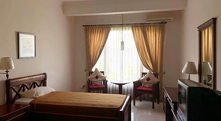 Nirwana Suites