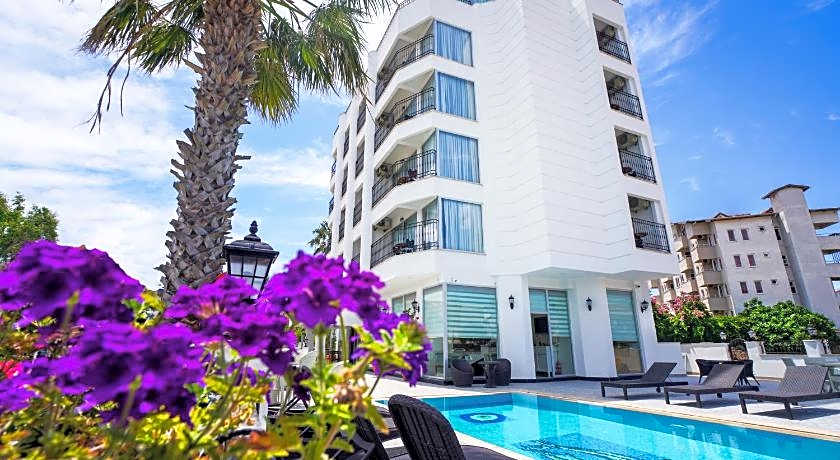 Aurasia Sea Side Hotel