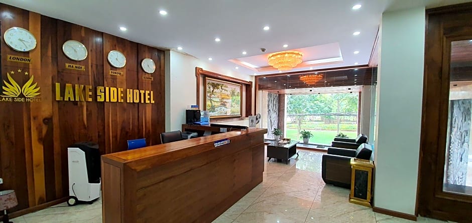 Lake Side Hotel