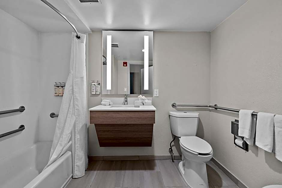 Holiday Inn Express Hotel & Suites West Point-Fort Montgomery By IHG