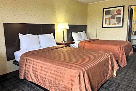 Double Room with Two Double Beds - Non-Smoking