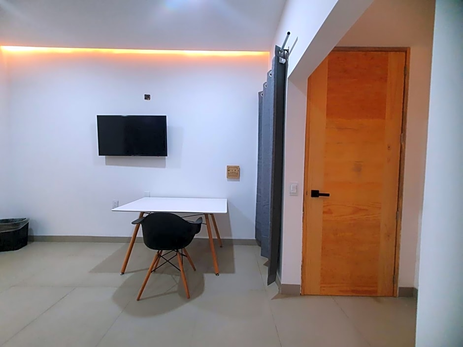 DuHotel