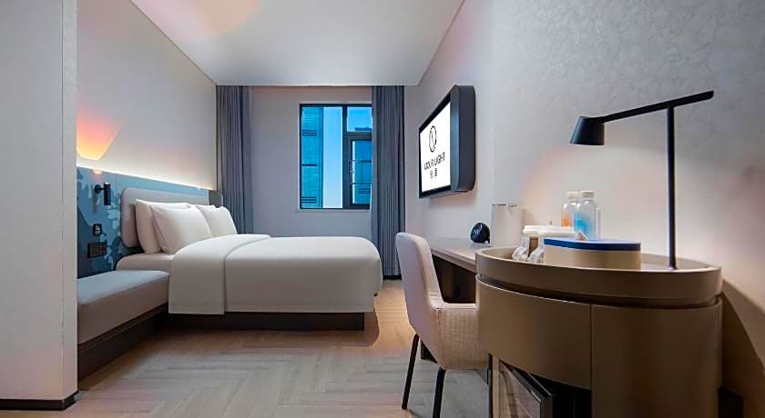 Atour Light Hotel Changsha Wuyi Square IFS Pedestrian Street