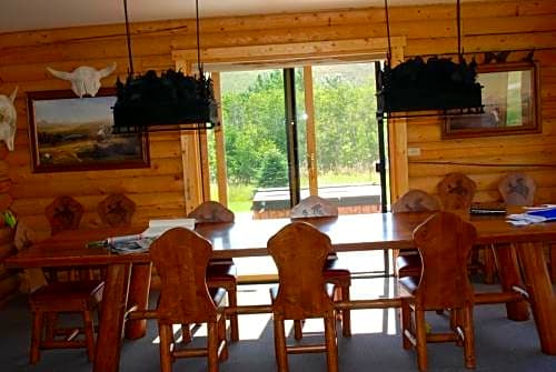 Inn on the Beartooth