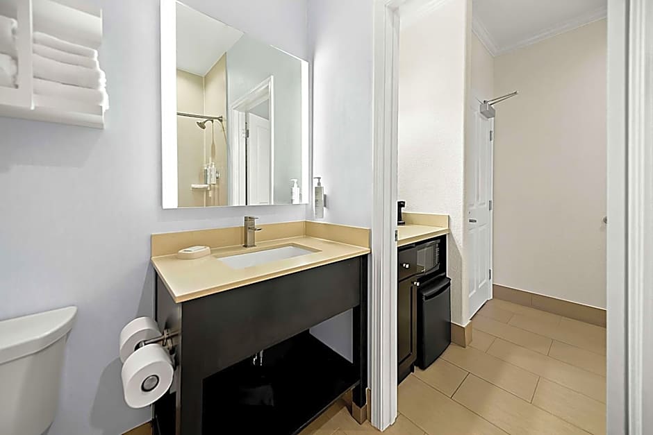 Hampton Inn By Hilton Morgan Hill