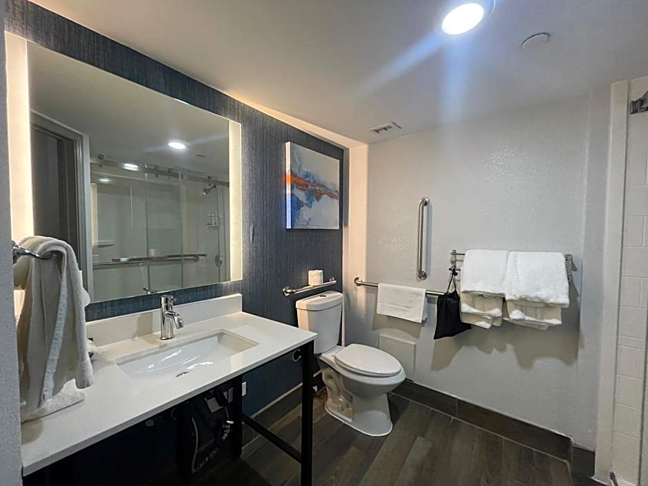 La Quinta Inn & Suites by Wyndham Birmingham Homewood