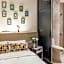 Rich & Free Hotel - Zhongshan