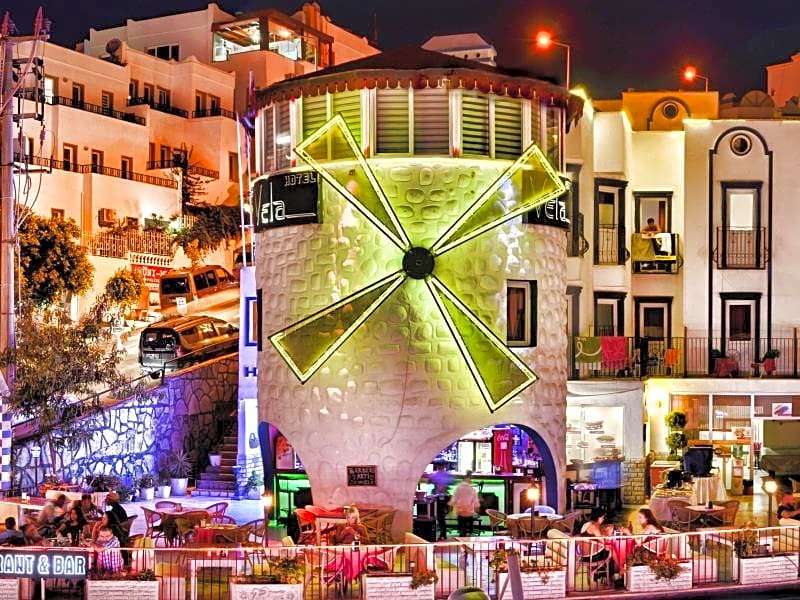 Sky Vela Hotel & Suites - All Inclusive